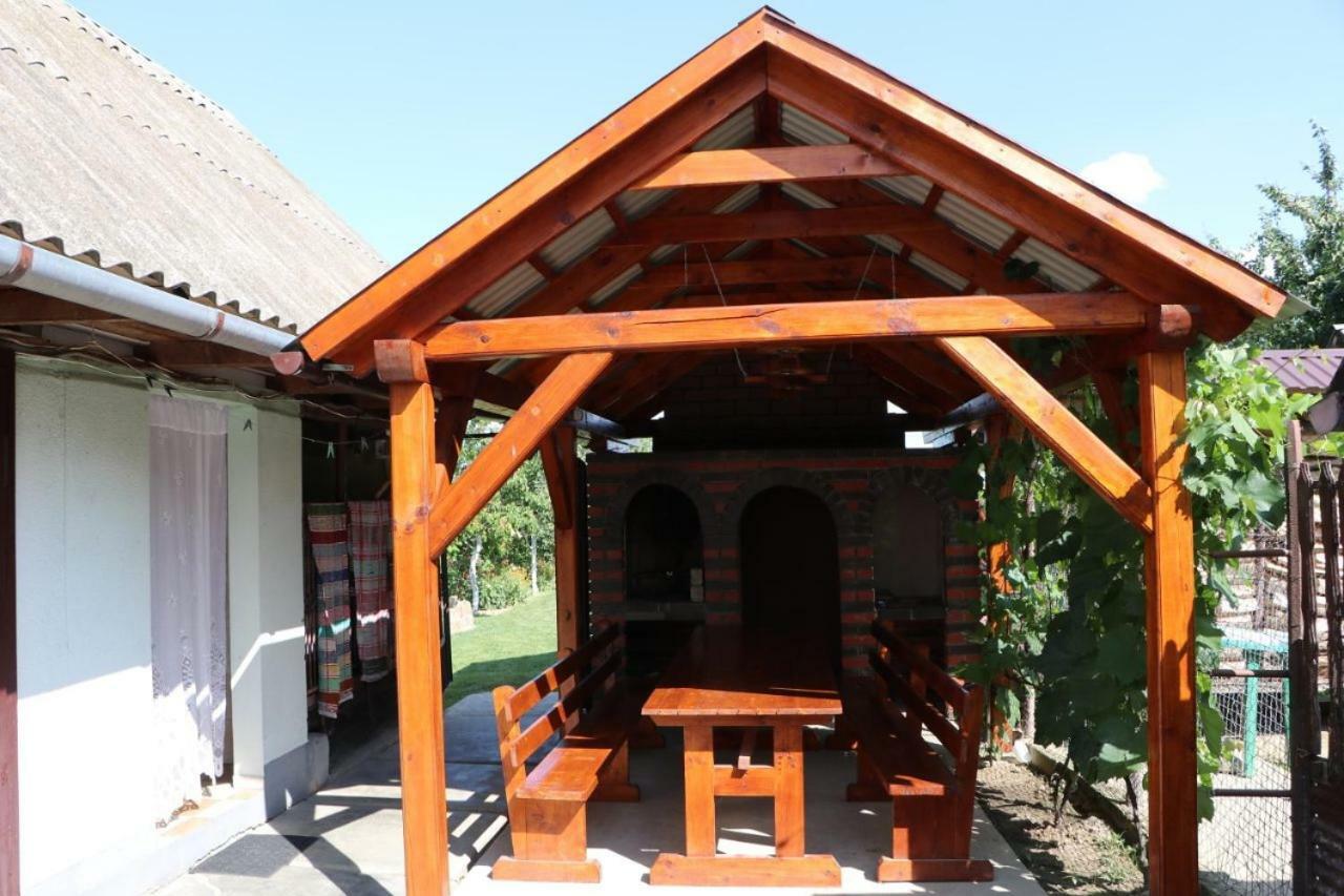 Садиба Анна - Термальні Води Косино Zapson Exterior photo